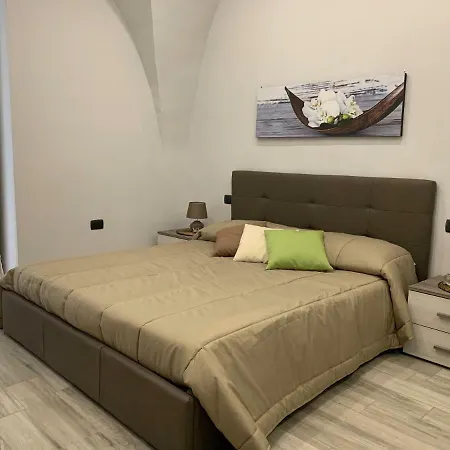 Da Ninetta Resterete Senza Parole, Garantito! Appartement Napels